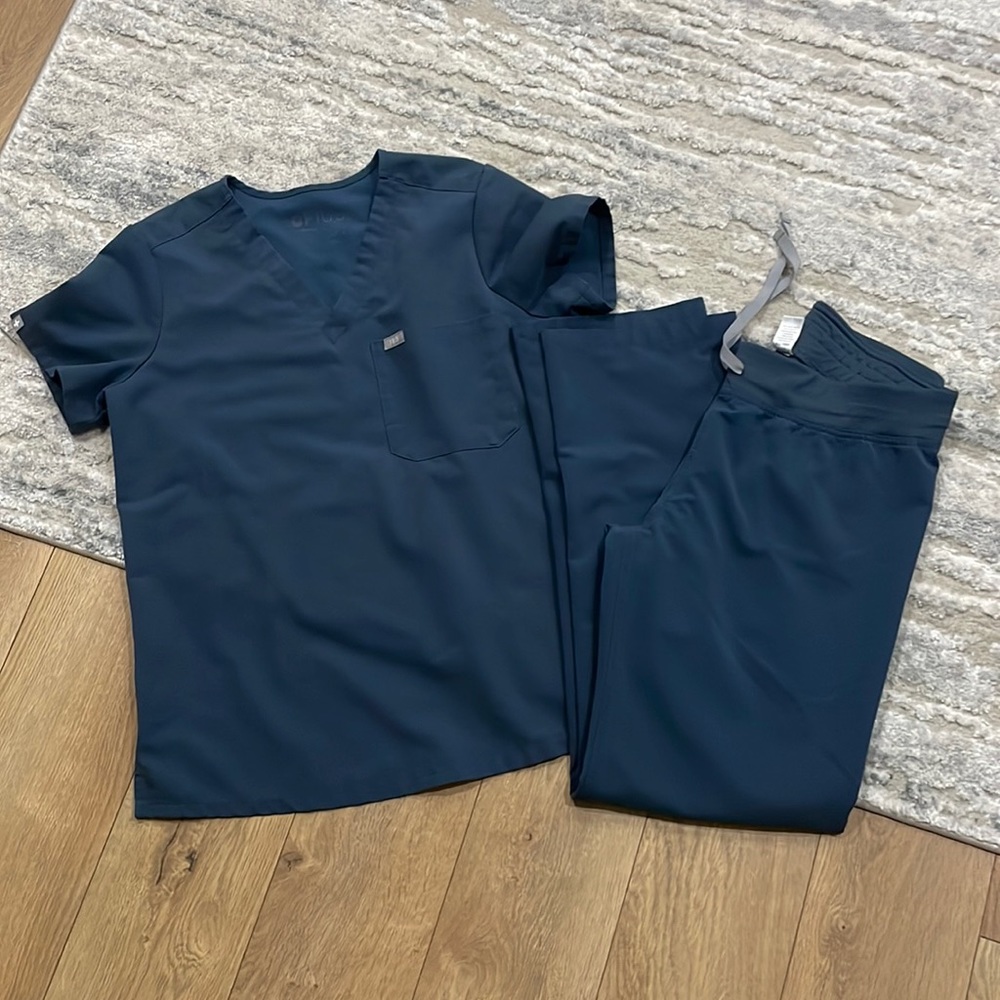 Figs Set Size Small // DARK HARBOR